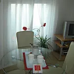 Appartement Benutic-lalini *