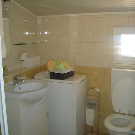Apartman Benutic-lalini Kastela