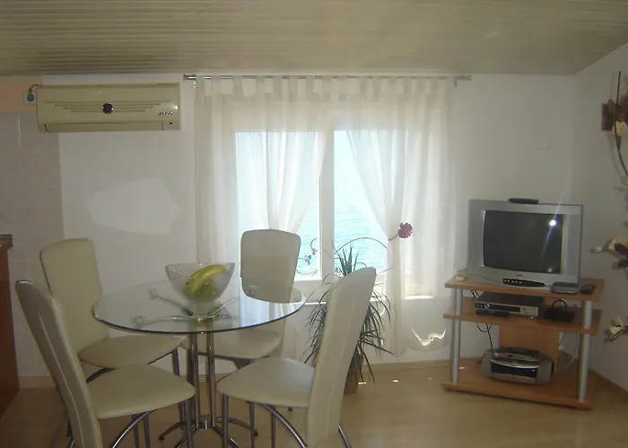 Benutic-lalini Apartman
